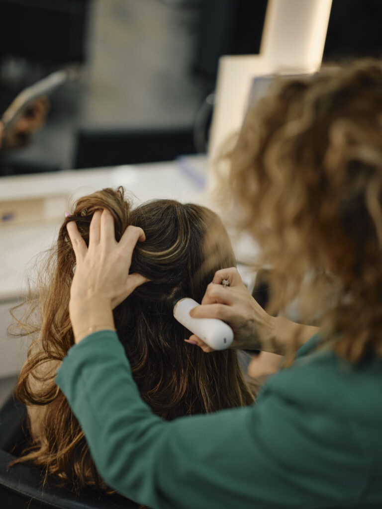 Stylist Lacey K-Scan Consultation Scanning Scalp